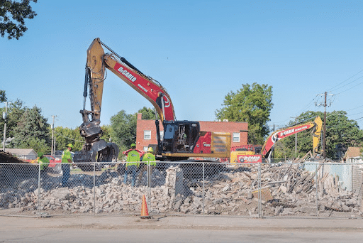 Merle Hay Mall groundbreaking marks start of work on Buccaneers arena