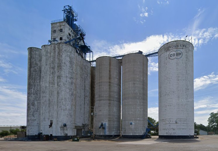 Bondurant Grain Elevators